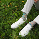 men man socks sock wearing autumn winter peper harow luxury suit smart casual style look ayame green beige grey