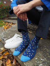men man socks sock wearing autumn winter peper harow luxury suit smart casual style look men navy blue