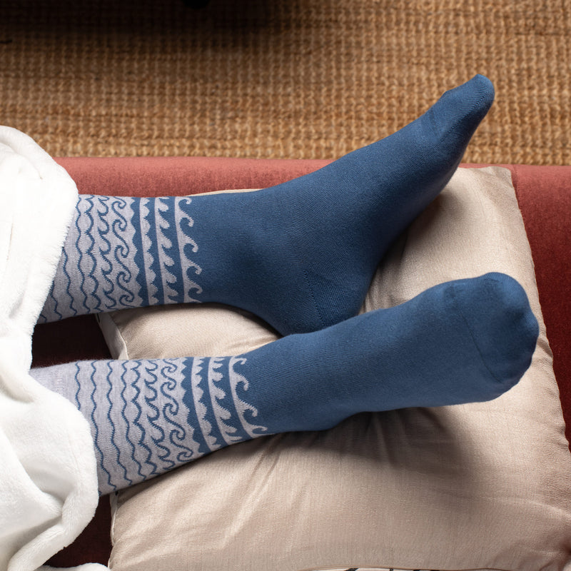 Wave Men's Socks - Blue