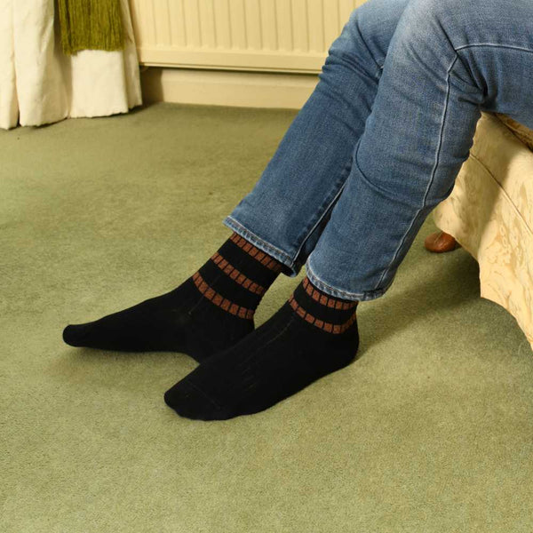 Old School Men's Socks - Black