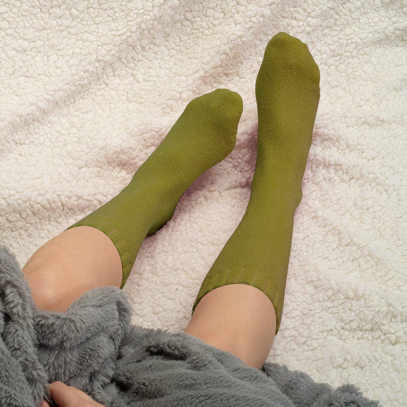 Gerippte Damen-Bettsocken mit Bündchen - Grün