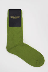 Peper Harow men's green Plain luxury bed socks in packaging
