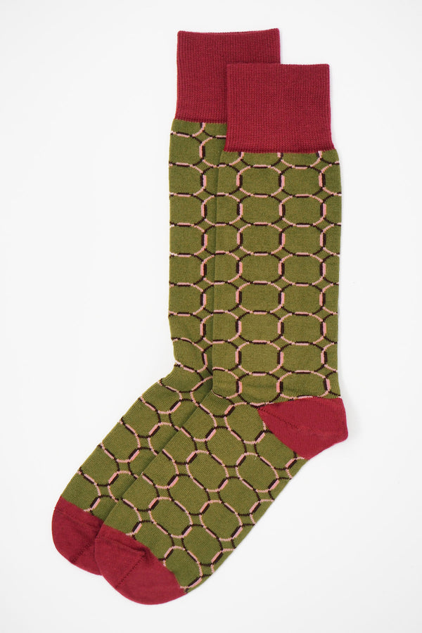 two Olive Linked men's luxury socks by Peper Harow side by side